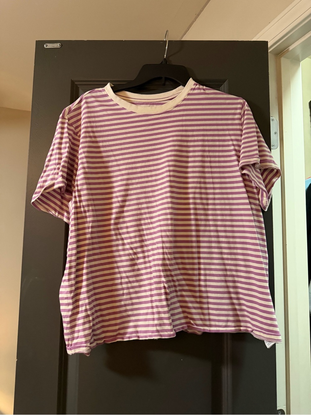 American Eagle Outfitters Purple & White Striped Short Sleeve Tee